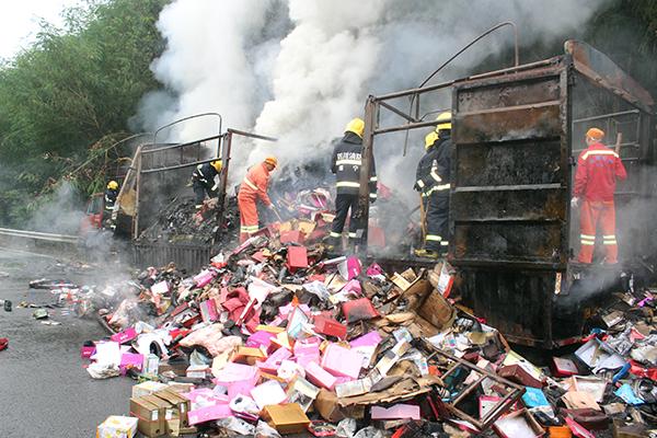 xingkong体育官网登录:玄关装修设计有哪些注意事项 玄关装修设计四大注意事项(图3) xingkong体育官网登录:玄关装修设计有哪些注意事项 玄关装修设计四大注意事项(图3)